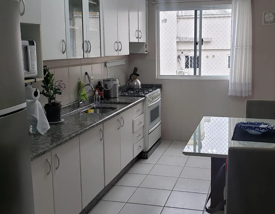 Apartamento Confortavel Em Meia Praia - 200 Metros Da Praia Itapema